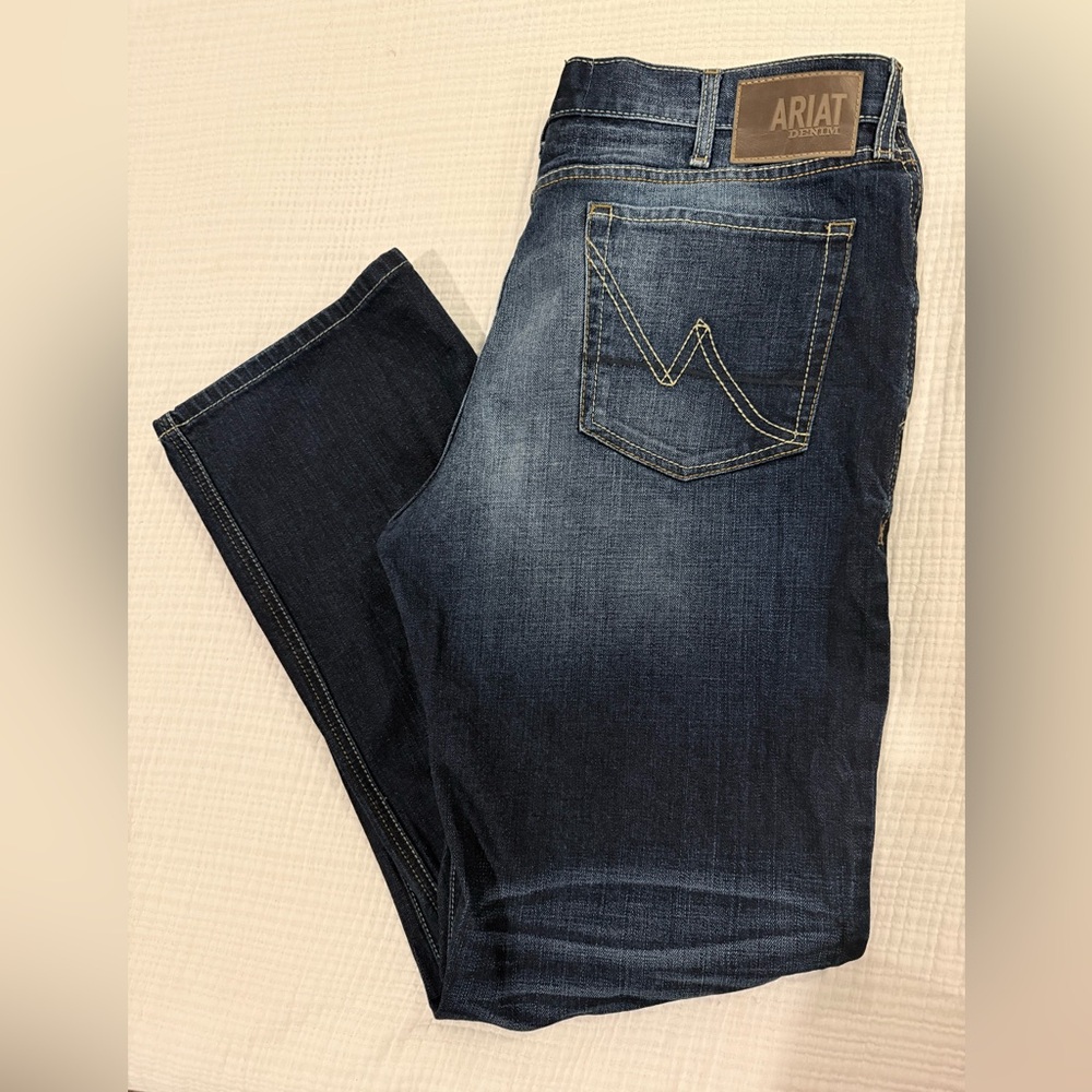 Ariat Men's Indigo Low Rise Boot Jeans like new 38x34